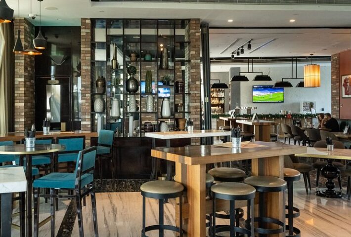 71 Sports Bar