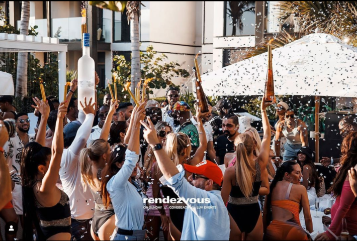 Rendezvous on Sunday