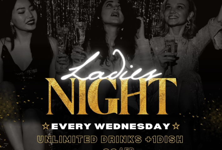 Social Chic Nights