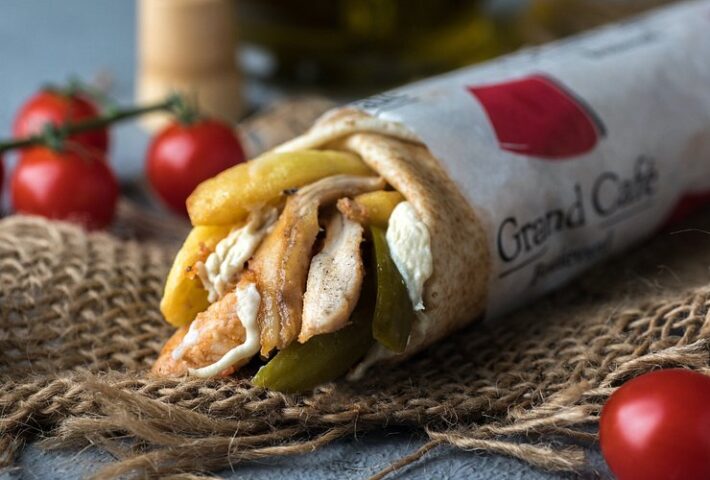 Grand Cafe, Al Manara